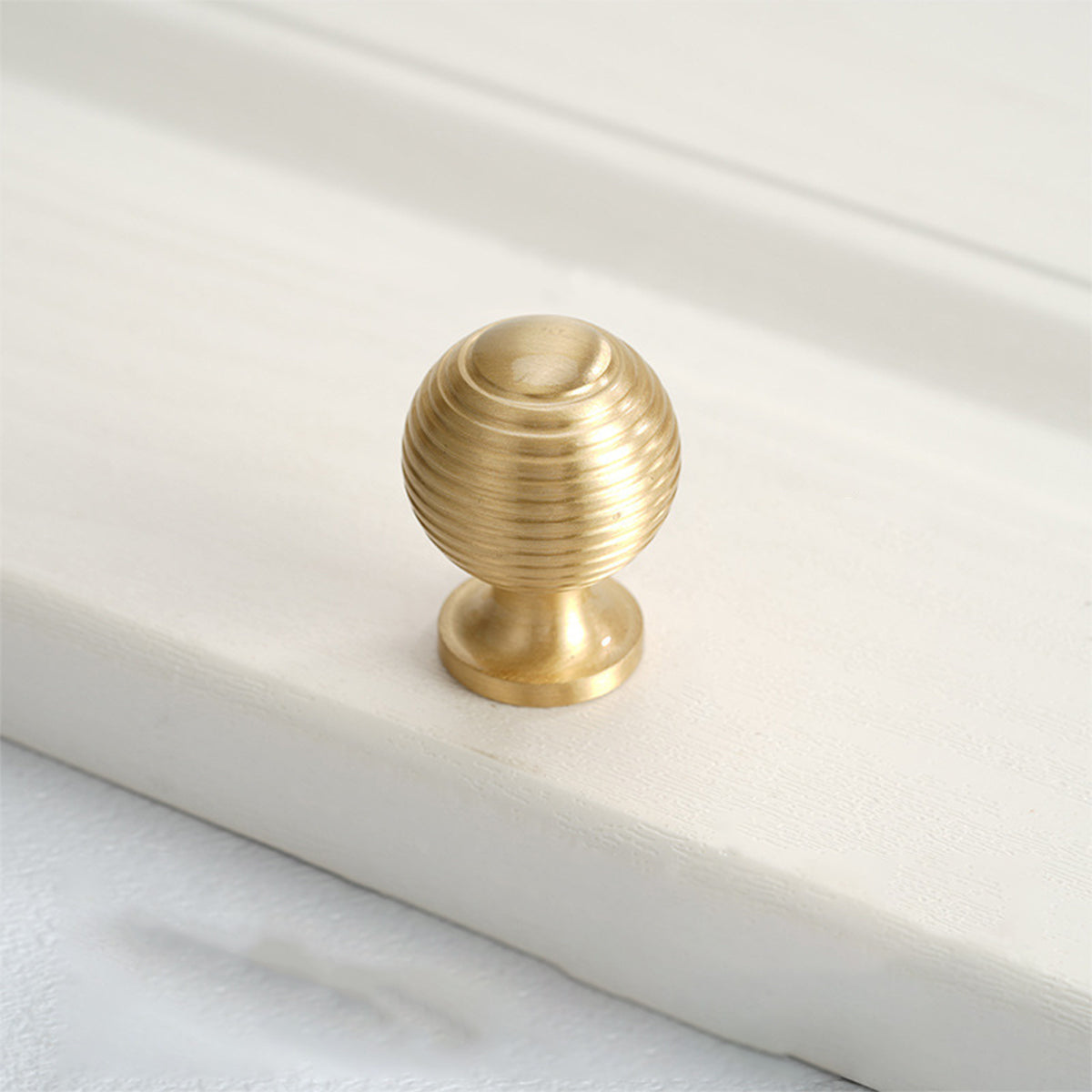 Round Ball Cabinet Handle with Single-Hole Mount
