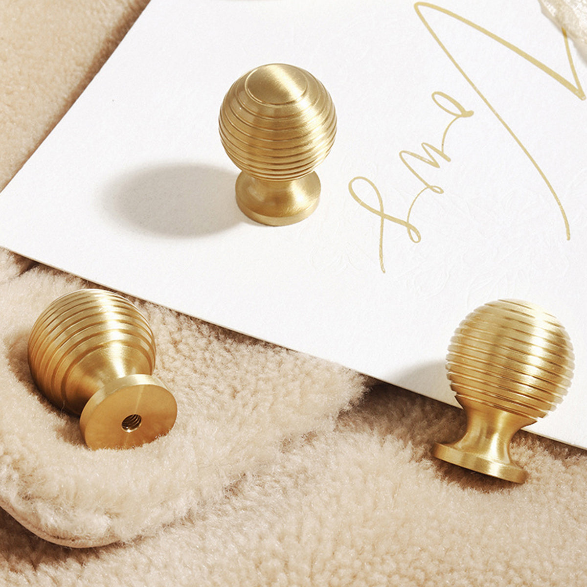 Round Ball Cabinet Handle with Single-Hole Mount