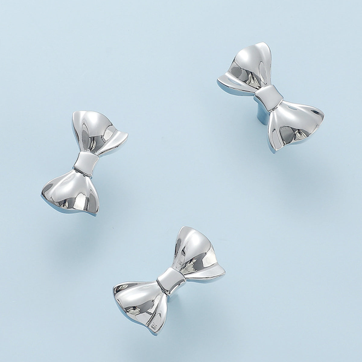 French Bow Brass Cabinet Handle with Two Colour Options