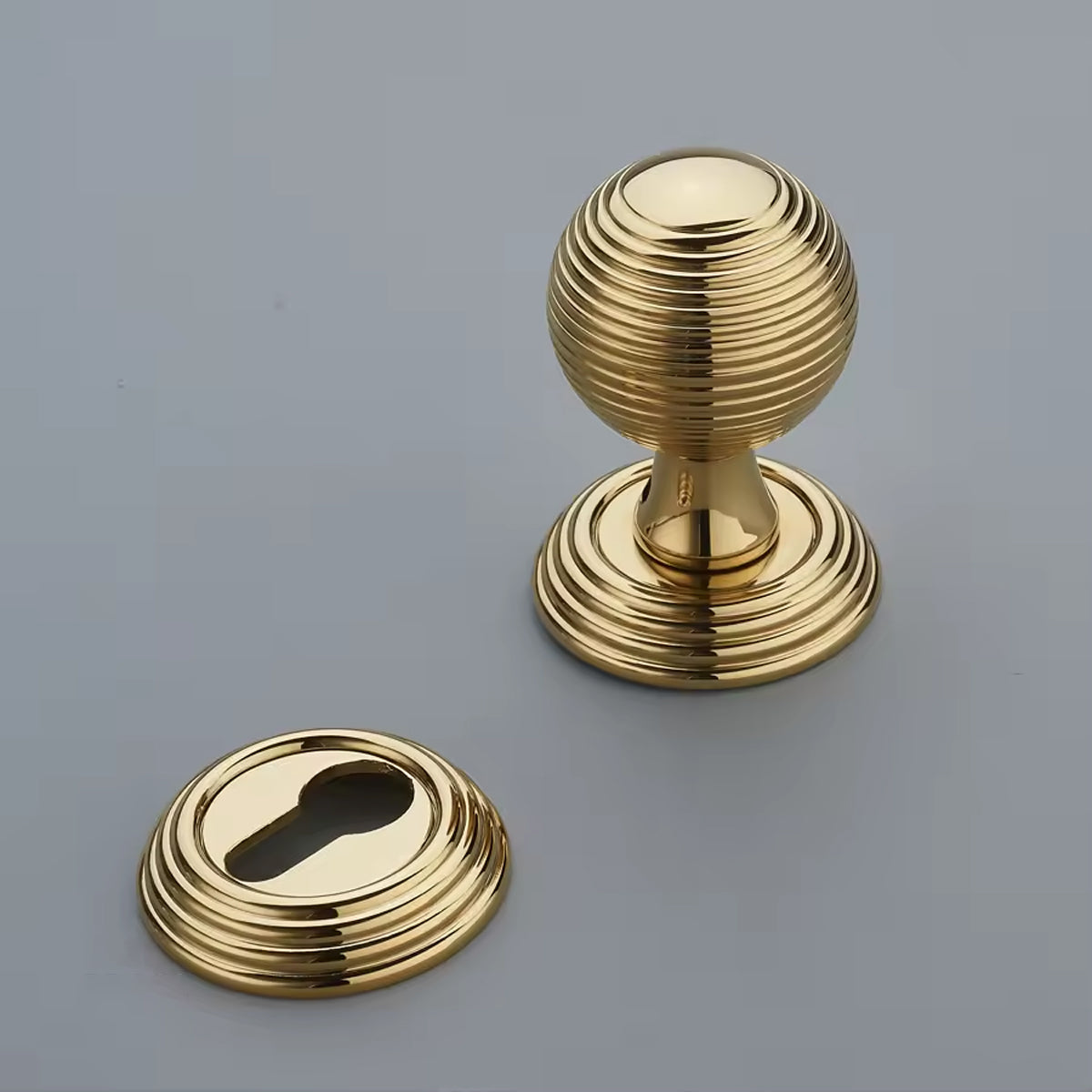 Round Brass Door Knob Lock Set for Bedroom Privacy