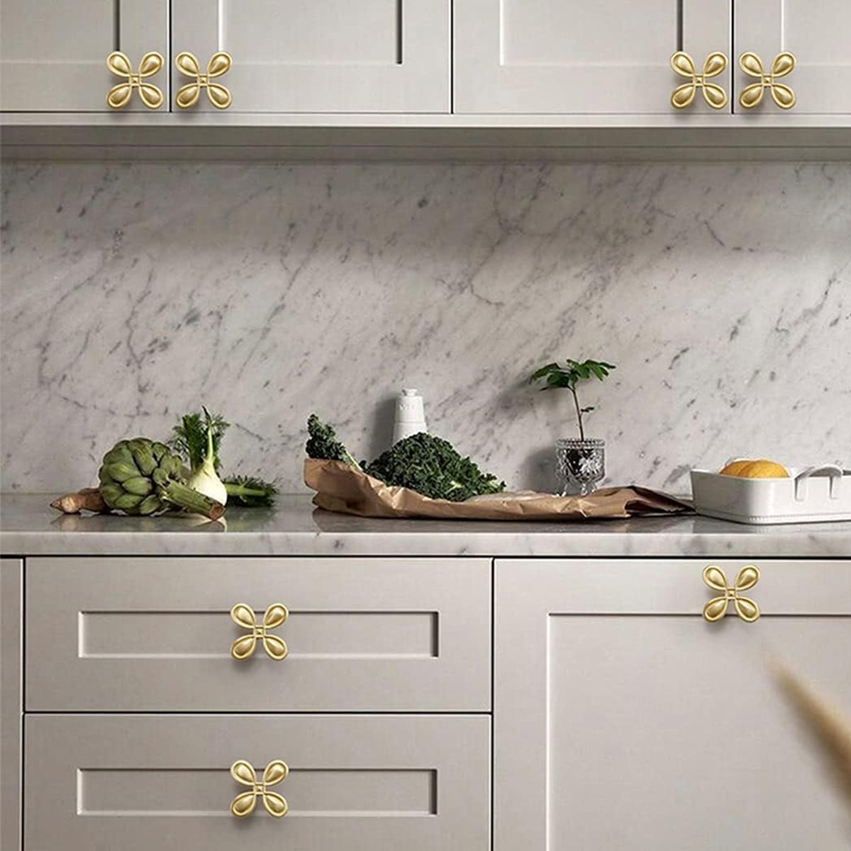 French Four-Petal Cabinet Drawer Handle Zinc Alloy