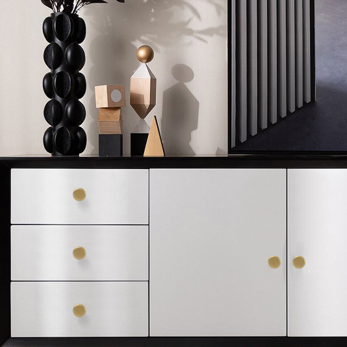 Brass Round Cupboard & Cabinet Handle with Single-Hole Mount