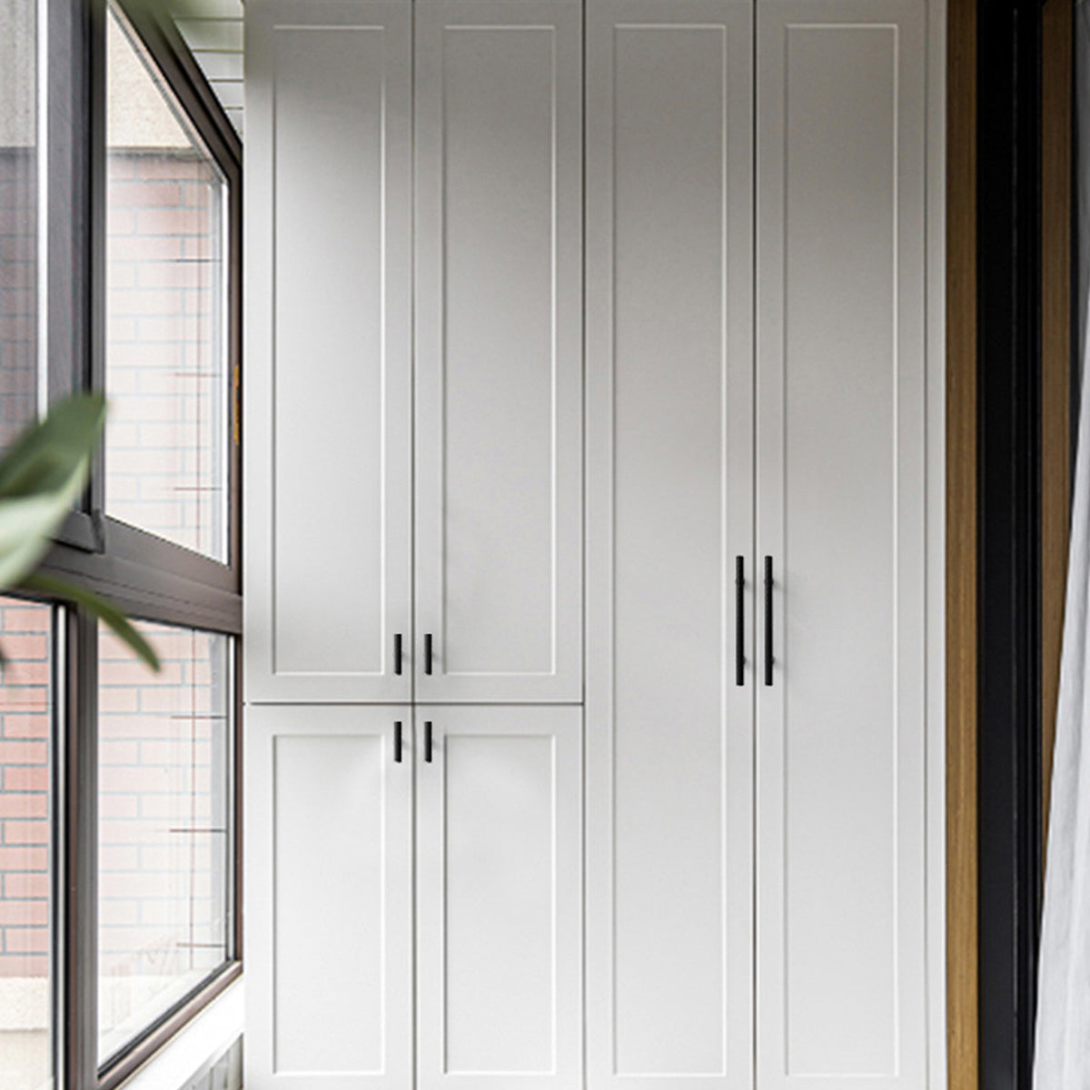 Knurled Metal Cabinet Handle in Black or Gold