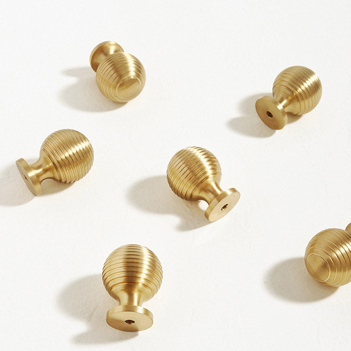 25×34mm Round Ball Cupboard & Cabinet Knob with Single-Hole Mount