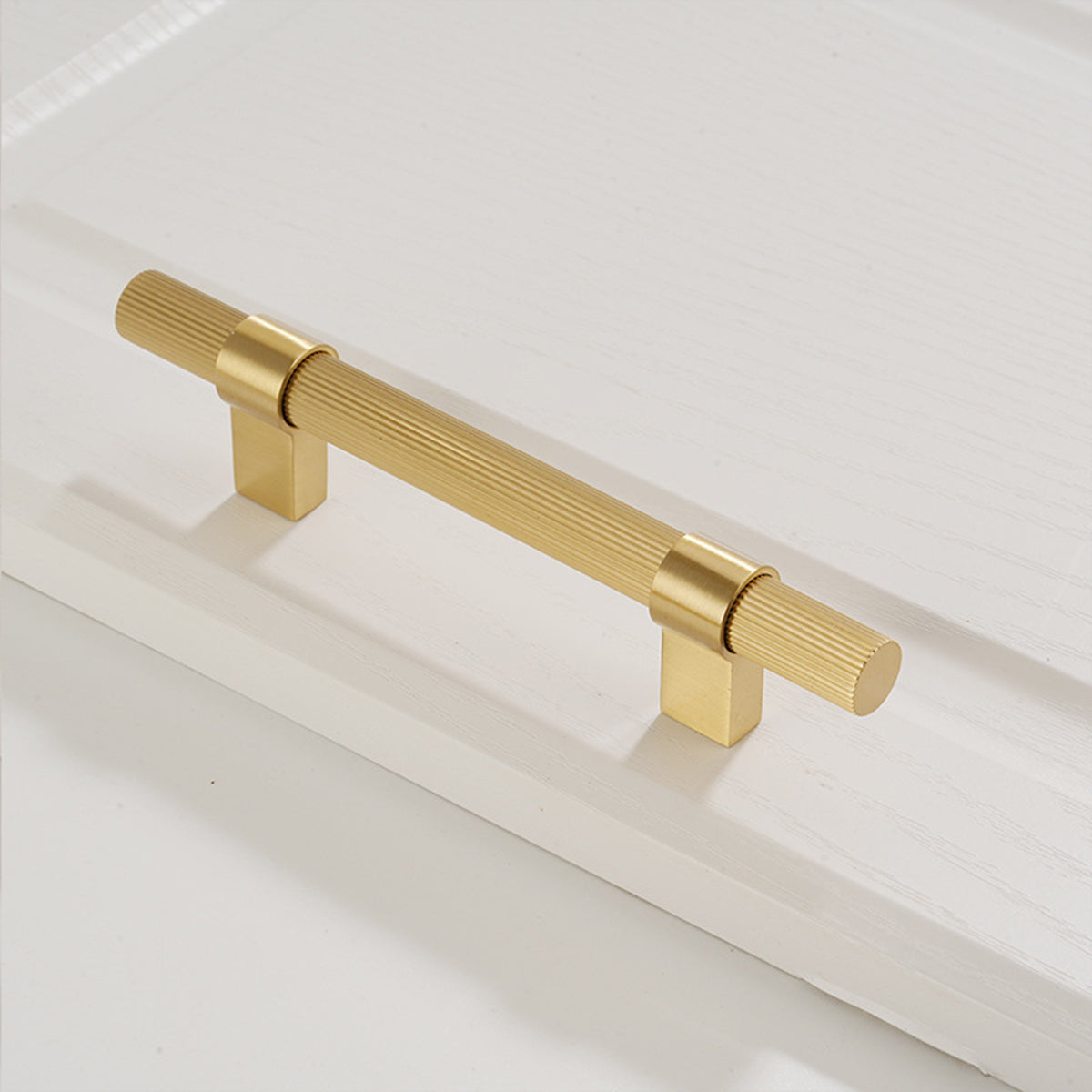 Knurled Brushed Brass Cupboard & Cabinet Door Pull Handle 96-224mm