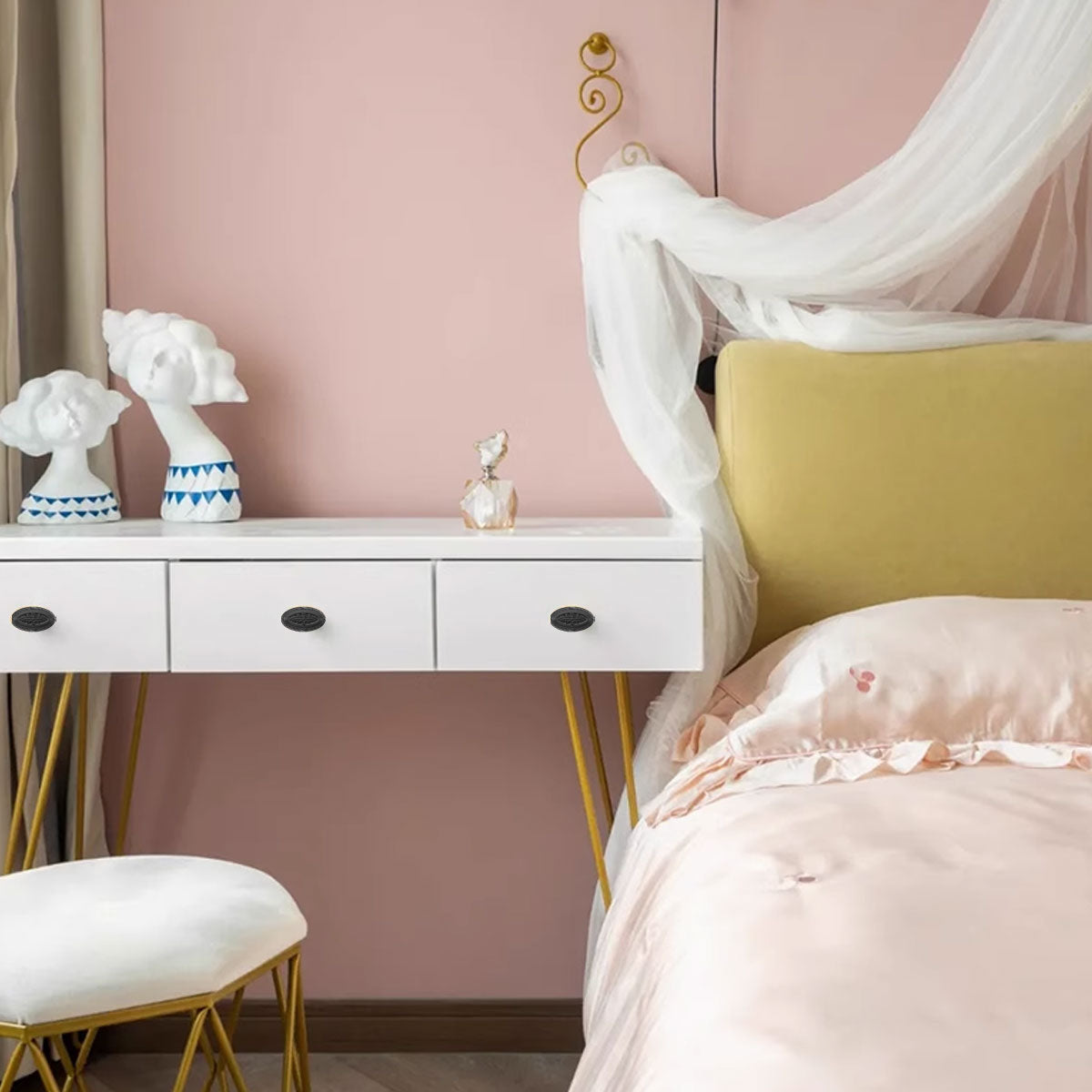 Matte Black Brass Cupboard & Cabinet Door Oval Knob 46x25x32mm