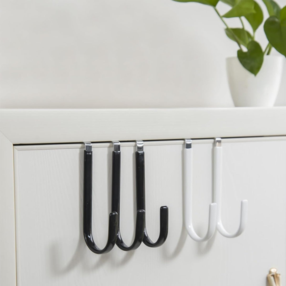 Black or White Rust-Resistant Metal Over the Door Hooks (10PCS)