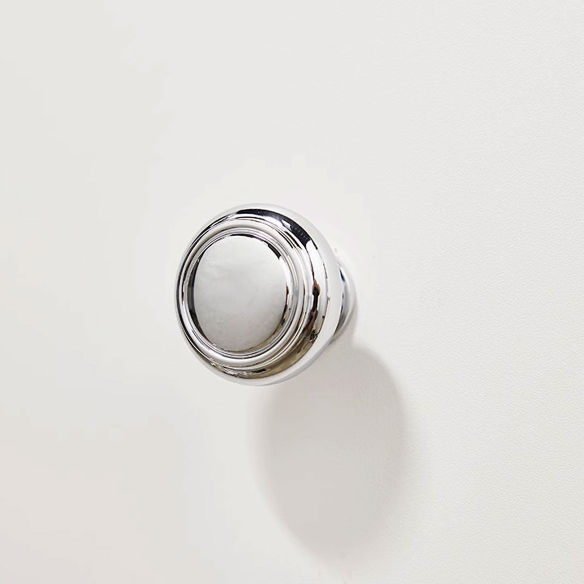 Bright Chrome Brass Round Cabinet Knob Single Hole 30mm×27mm