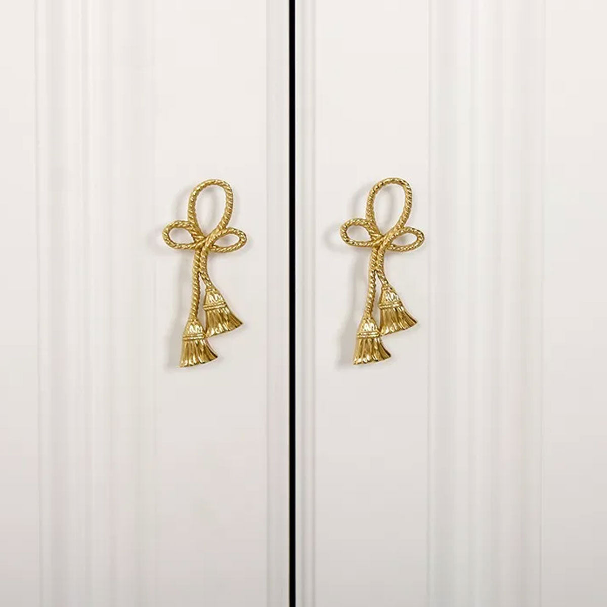 Chinese Knot Design Brass Cupboard & Cabinet Door Knobs 60×34×14mm