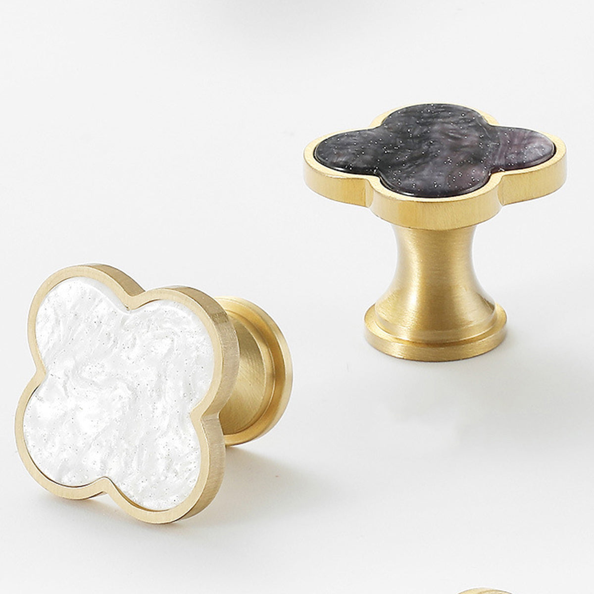 Four-Leaf Clover Cabinet Knob Single Hole - view 20
