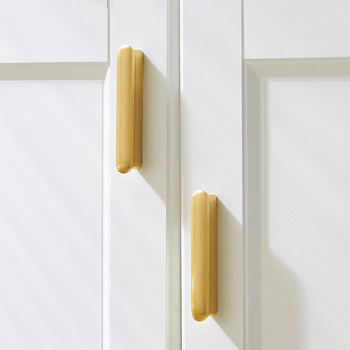 Metal Alloy Cabinet Handle with Brushed Finish