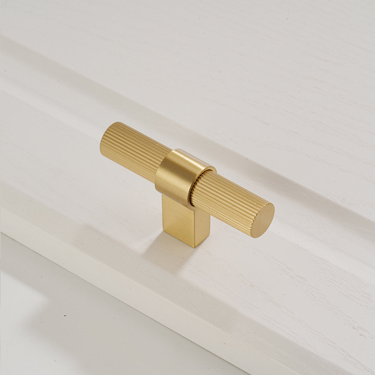 Knurled Brushed Brass Cupboard & Cabinet Door Pull Handle 96-224mm
