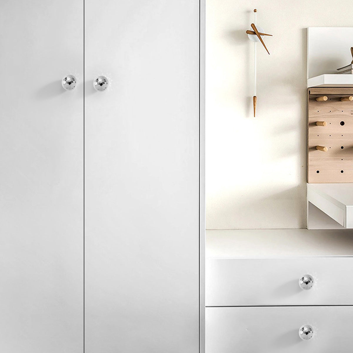 25mm Hammered Silver Cupboard & Cabinet Knob Single-Hole