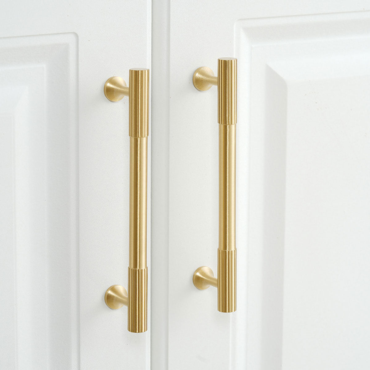 Vertical Cupboard & Cabinet Door Pull & Konb Handle 3 Color Options