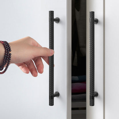 2 Finishes Hammer-Patterned Wardrobe Door Handles Set