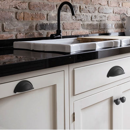 Shell Cabinet Handle Single-Hole with Electroplated Finish