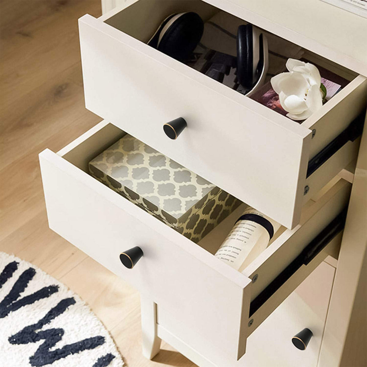 Single-Hole Copper Cabinet Handle with Seiko Coating