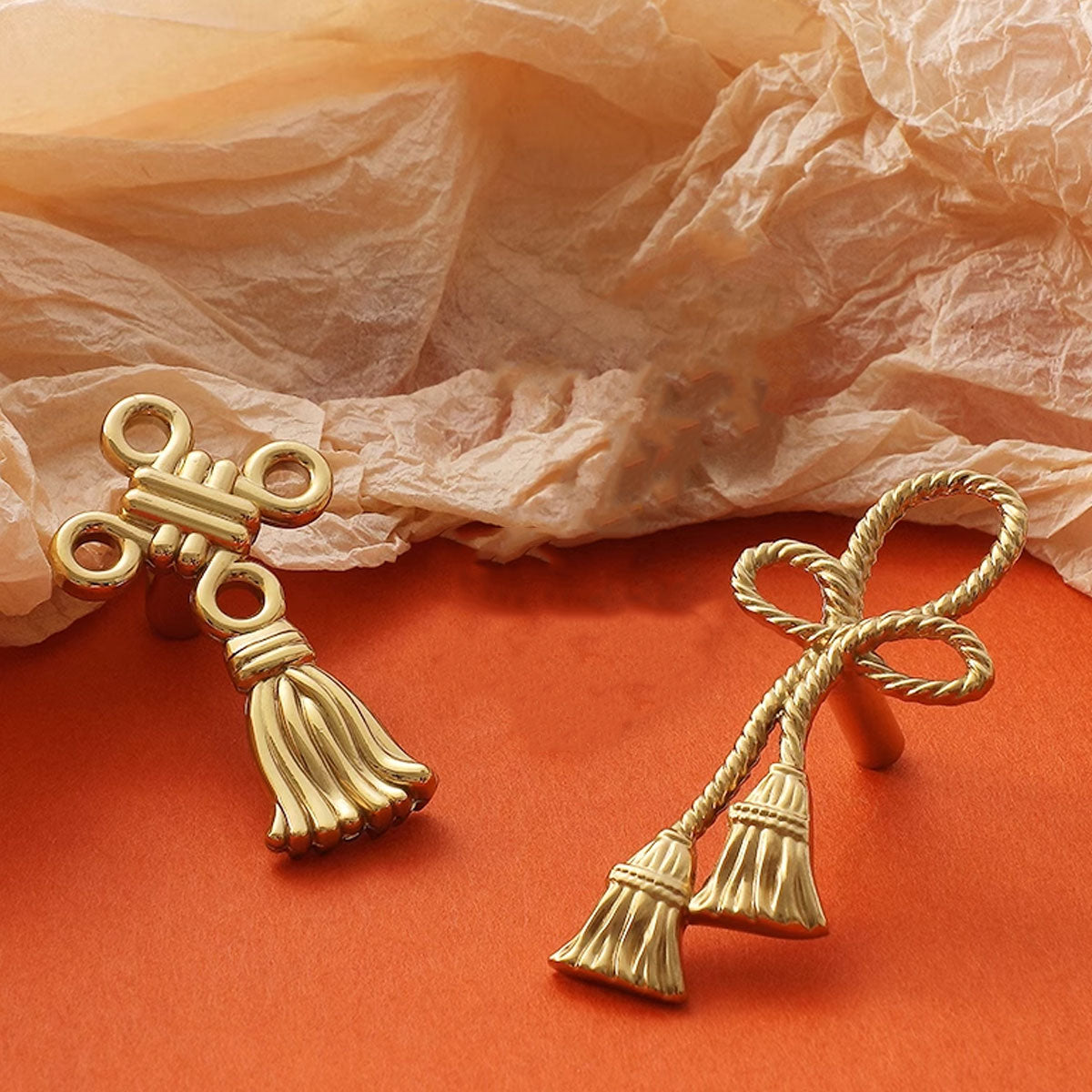 Chinese Knot Cabinet Handle in Electroplated Finish