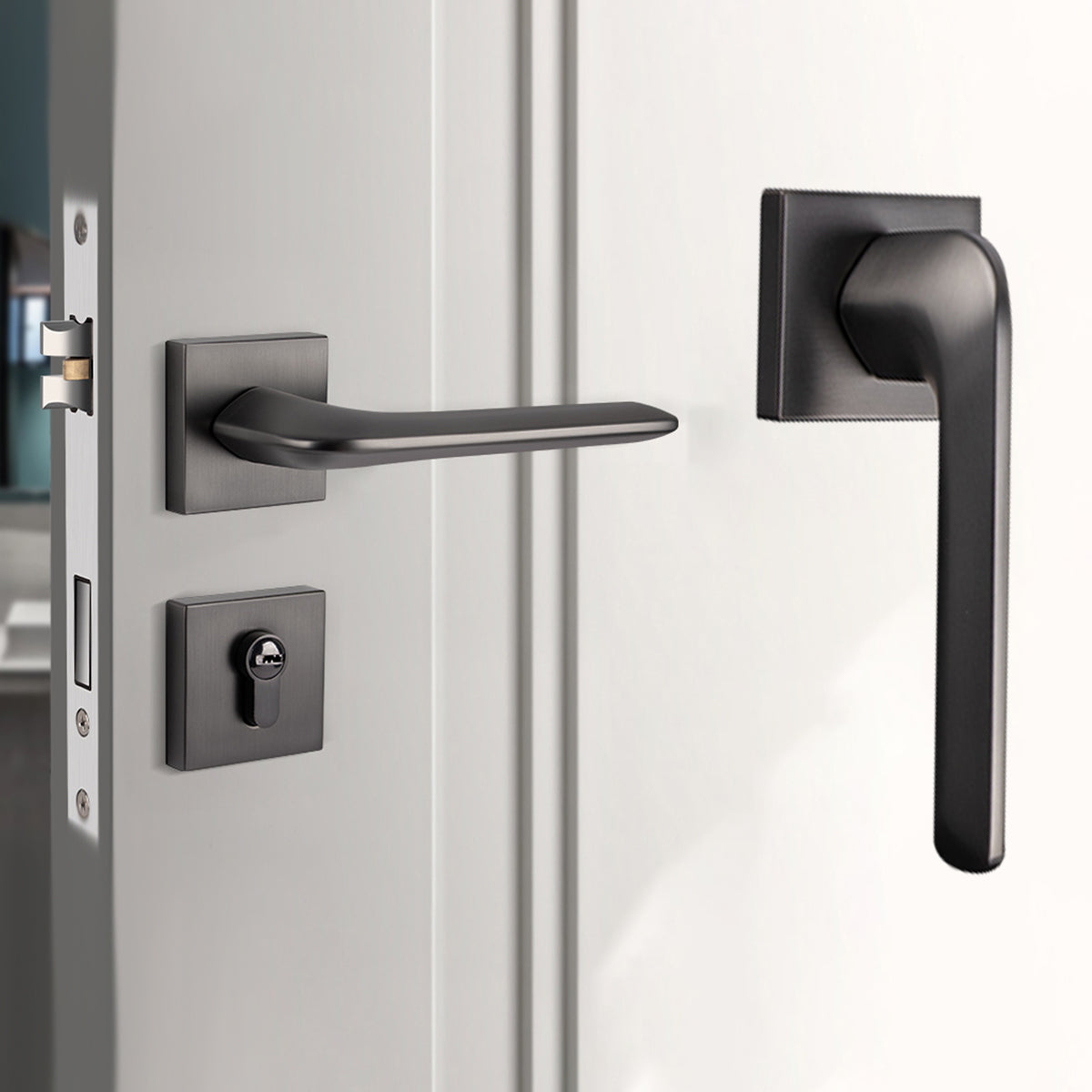 Grey Zinc Alloy Interior Lever Handle 140mm