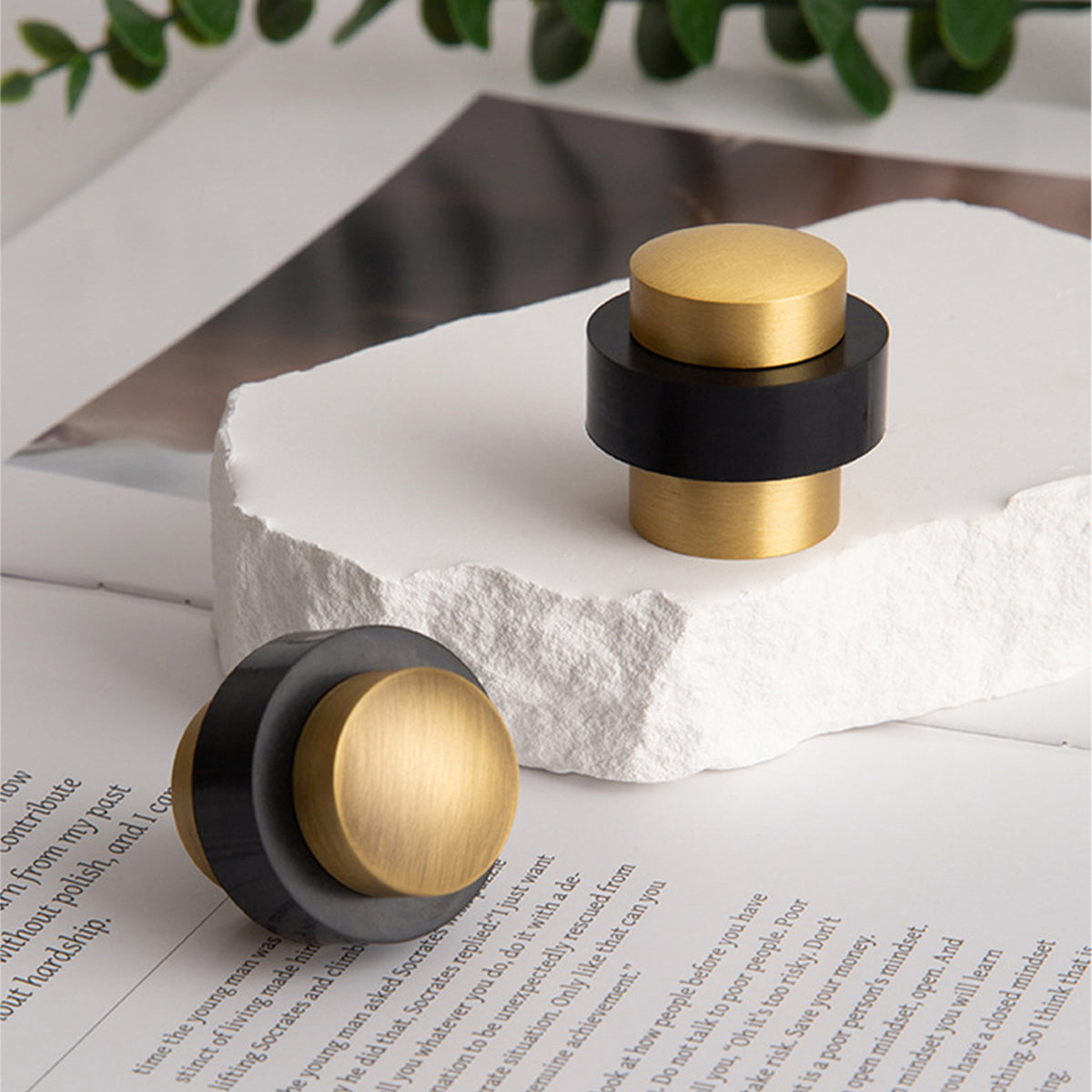 Brushed Brass Floor-mounted Stopper 35x35mm