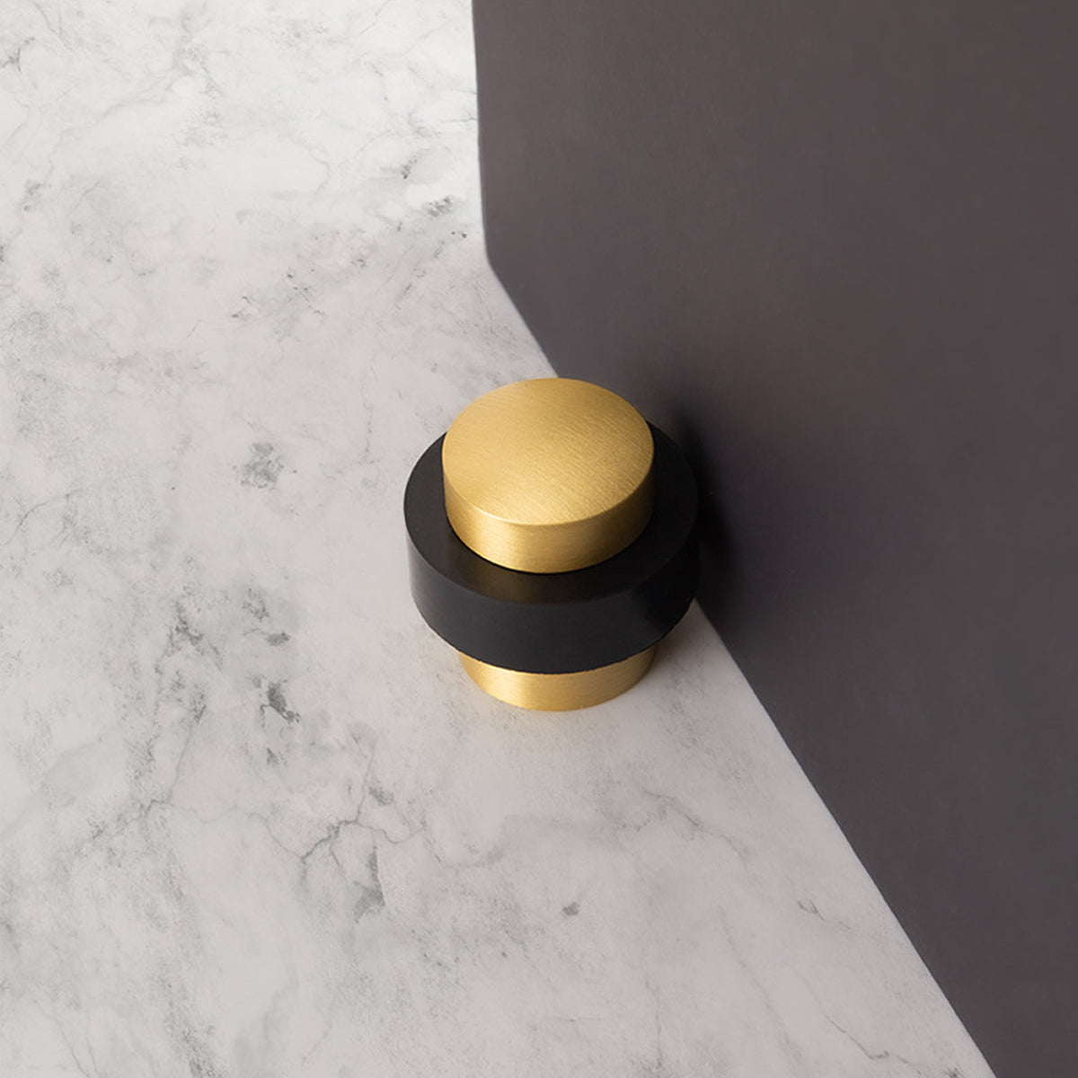 Brushed Brass Floor-mounted Stopper 35x35mm