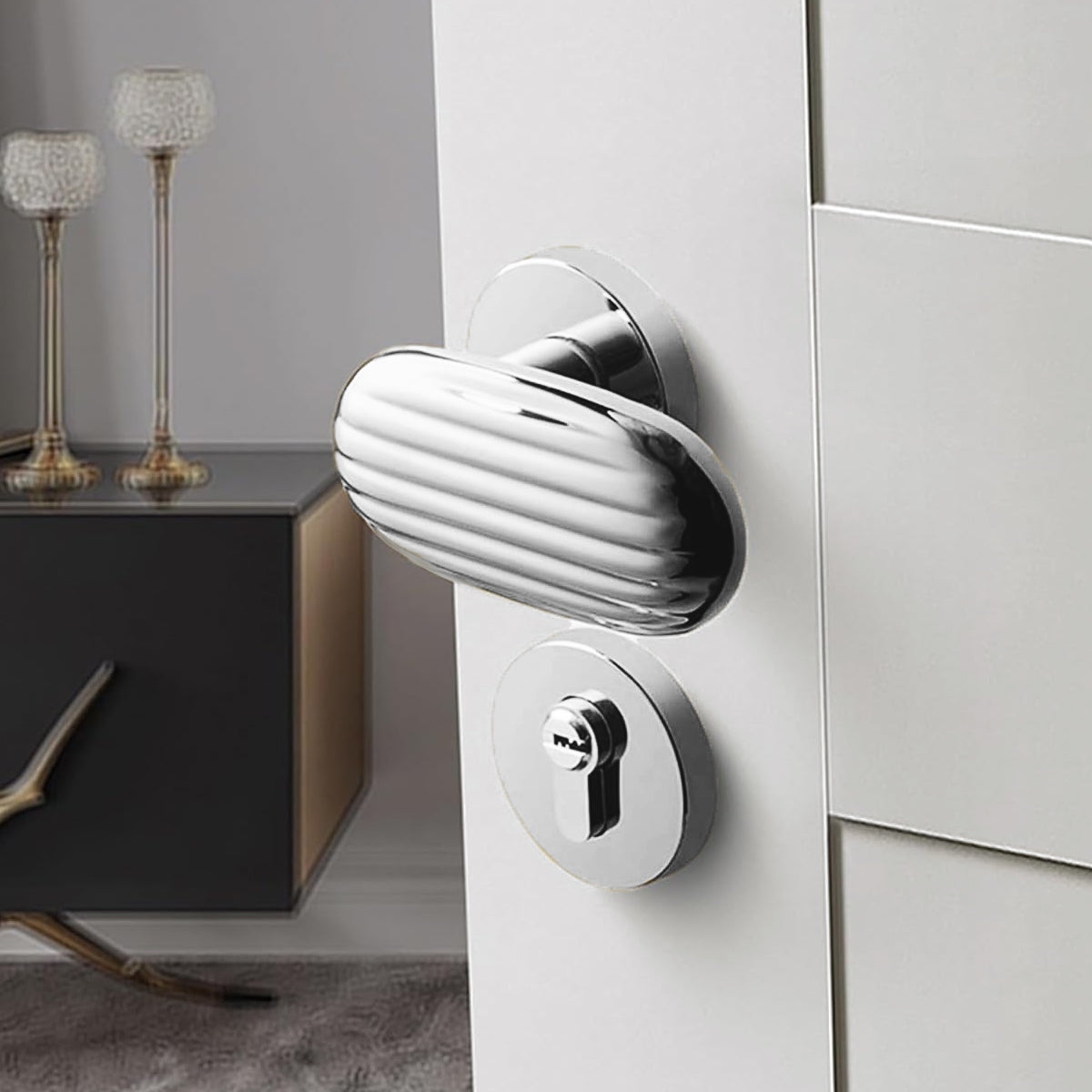 Bright Chrome Zinc Alloy Interior Lever Handle 102mm