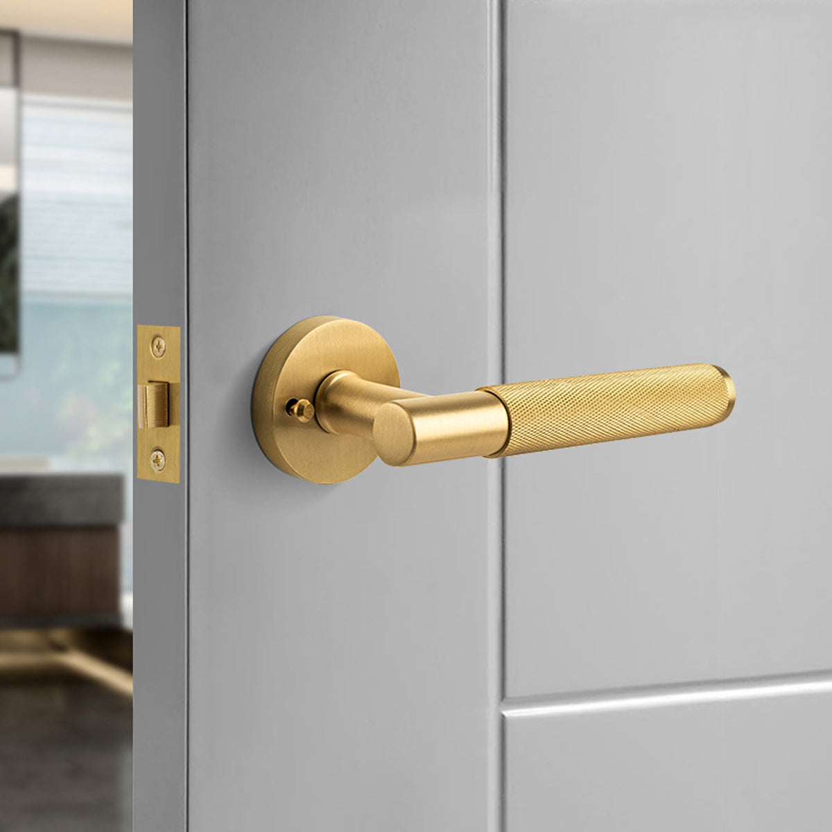 Door Lock Set with Knurled Handle and Privacy