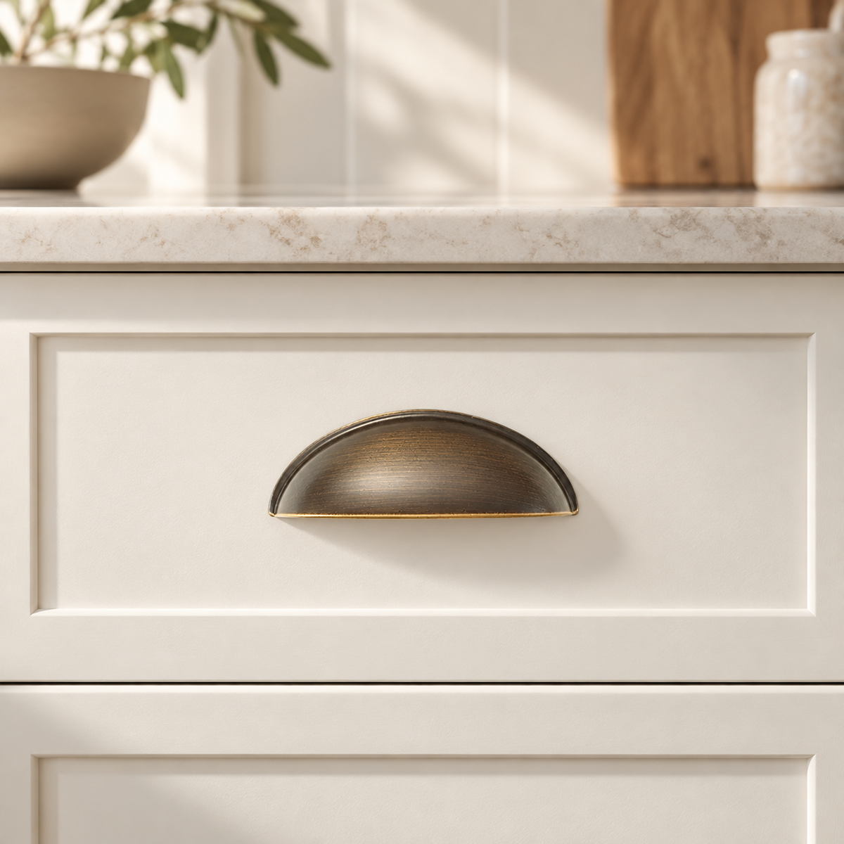 Cabinet Shell Door Pull 98x38x35mm - view 2